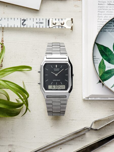 Alternative view of Casio Vintage Black Hybrid