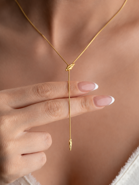 Alternative view of Varese Lariat me Zemer