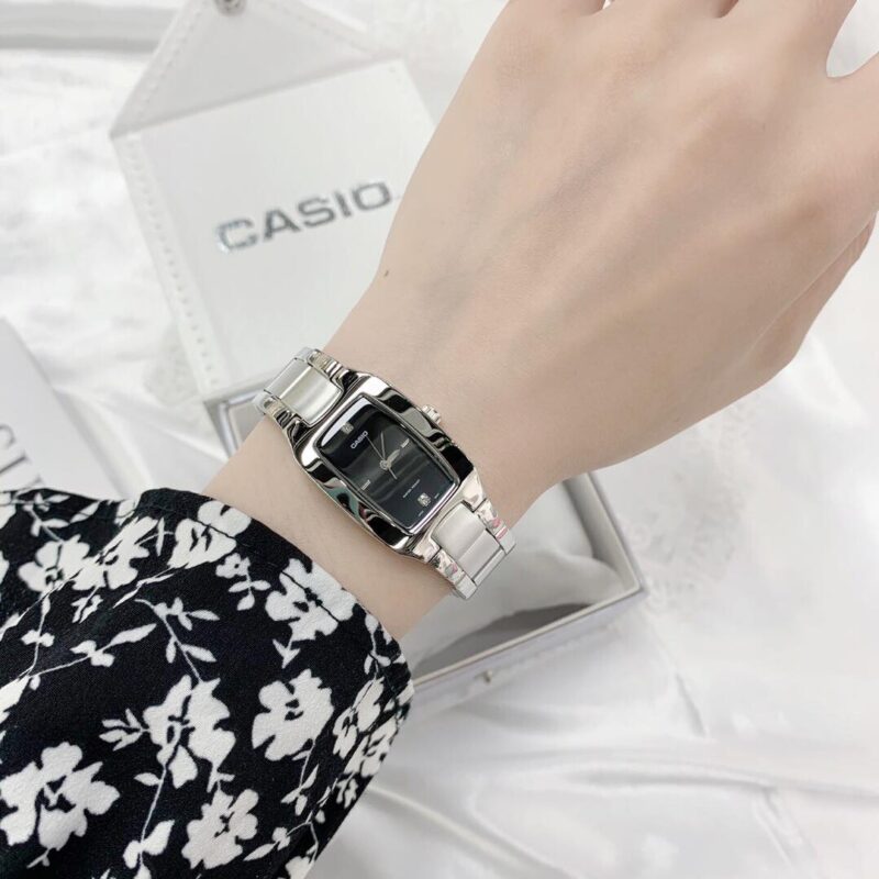 Casio Rectangular Black Silver thumbnail 3