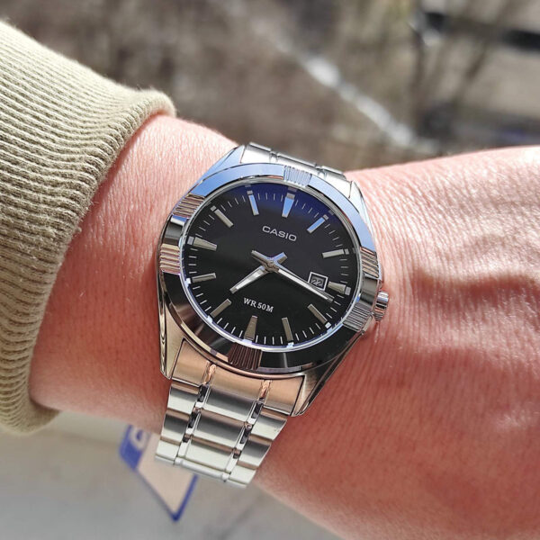 Alternative view of Casio Executive Black Silver