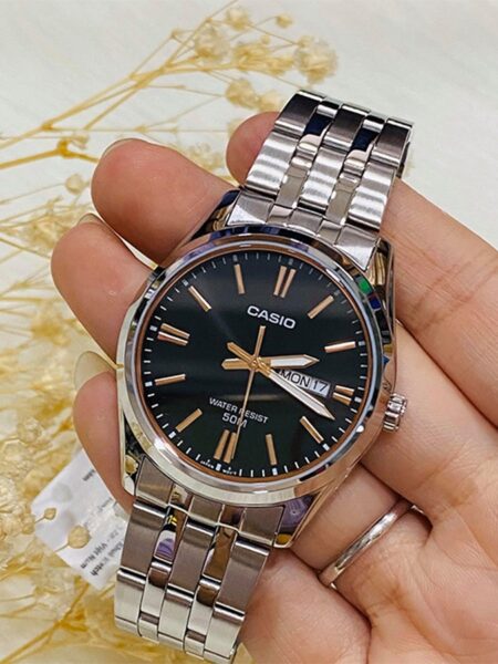 Alternative view of Casio Daydate Black Rose