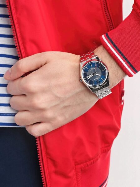 Alternative view of Casio Daydate Teal Silver