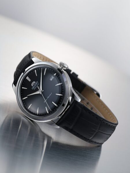 Alternative view of Bambino 38 Black