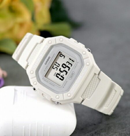 Alternative view of Casio Sport Beige Digital