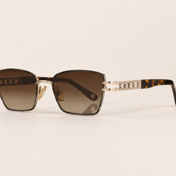 Alternative view of Polo Geometric Gold